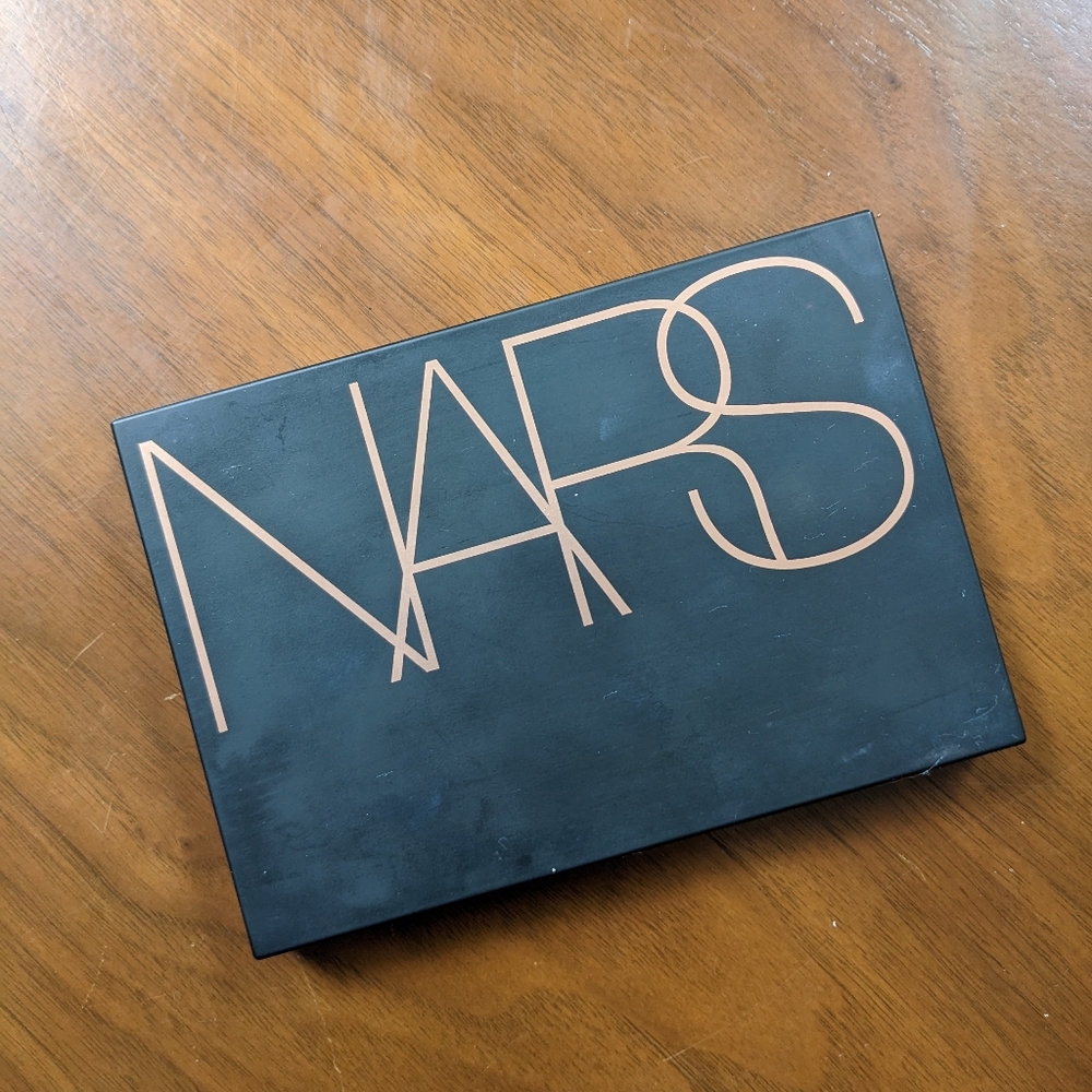 Limited Edition Nars Skin Deep Palette